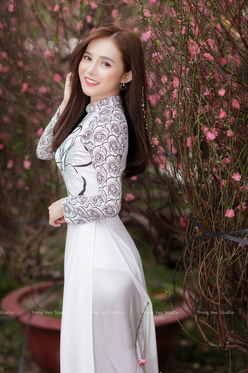 “武汉马拉松：全球马拉松爱好者齐聚赛场”