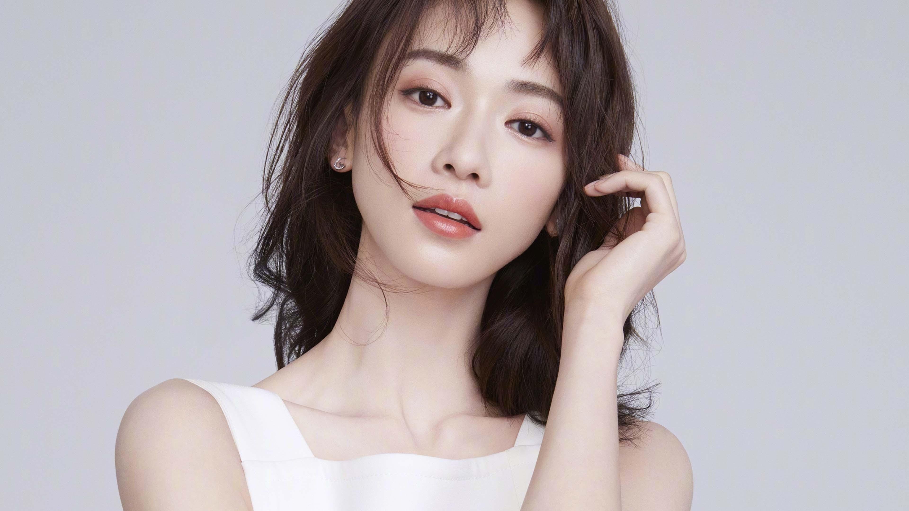 未来足球:智慧场馆实现全天自适应照明,节能环保新标准,智能足球场设备采购